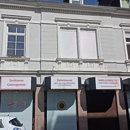 Zentrale Ferienwohnung Mit Blick Auf Die Paulinskirche Trier Exterior foto